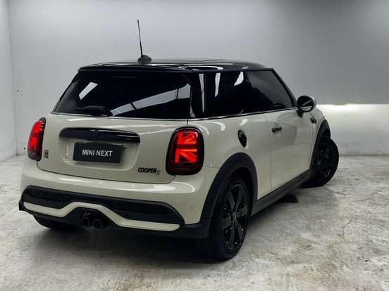 MINI-COOPER-2023
