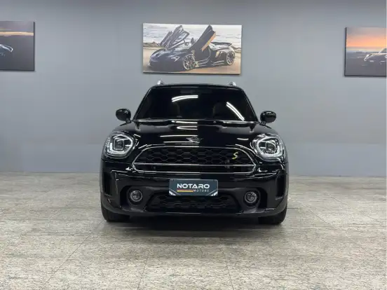 MINI-COUNTRYMAN-2020