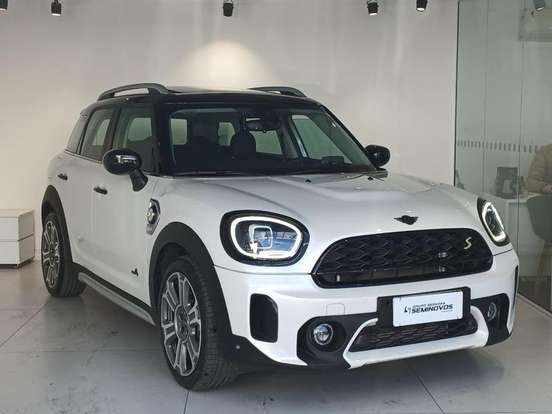 MINI-COUNTRYMAN-2023