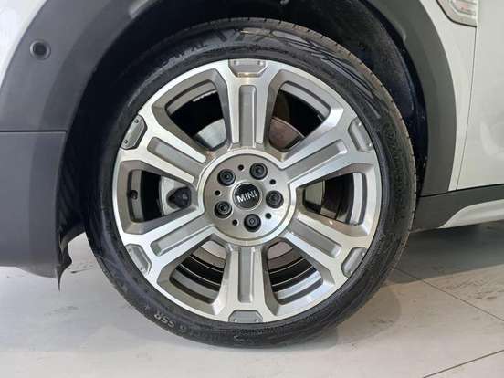 MINI-COUNTRYMAN-2023