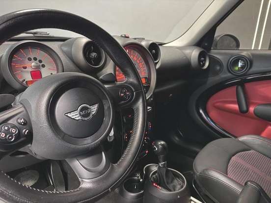 MINI-COUNTRYMAN-2010