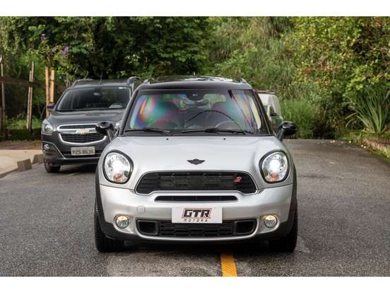 MINI-COUNTRYMAN-2011