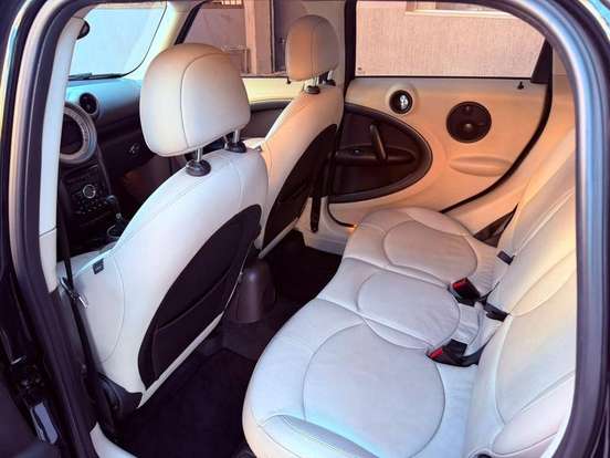 MINI-COUNTRYMAN-2012