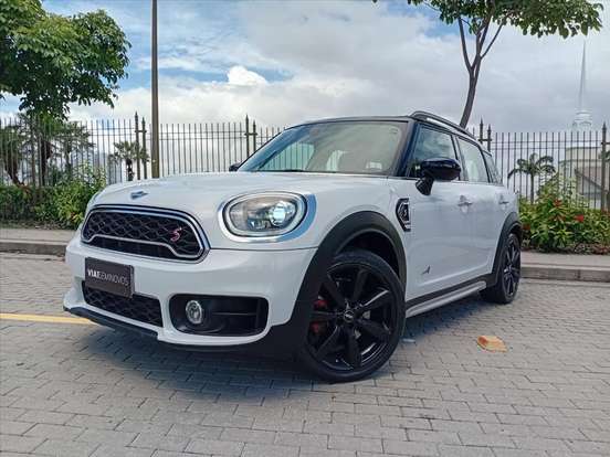 MINI-COUNTRYMAN-2019