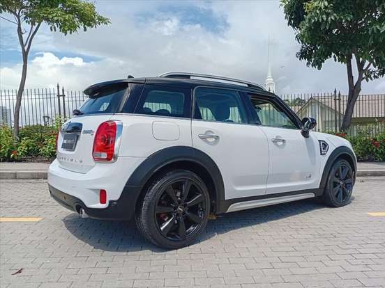MINI-COUNTRYMAN-2019