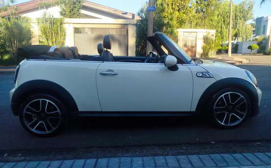 MINI-COOPER-2010