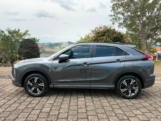 MITSUBISHI-ECLIPSE CROSS-1.5 MIVEC TURBO GASOLINA HPE CVT MITSUBISHI-ECLIPSE CROSS-2026