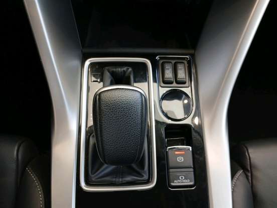 MITSUBISHI-ECLIPSE CROSS-1.5 MIVEC TURBO GASOLINA HPE CVT MITSUBISHI-ECLIPSE CROSS-2024