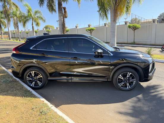 MITSUBISHI-ECLIPSE CROSS-1.5 MIVEC TURBO GASOLINA HPE CVT MITSUBISHI-ECLIPSE CROSS-2025
