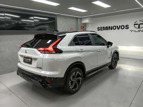 MITSUBISHI-ECLIPSE CROSS-1.5 MIVEC TURBO GASOLINA HPE-S BLACK S-AWC CVT MITSUBISHI-ECLIPSE CROSS-2025