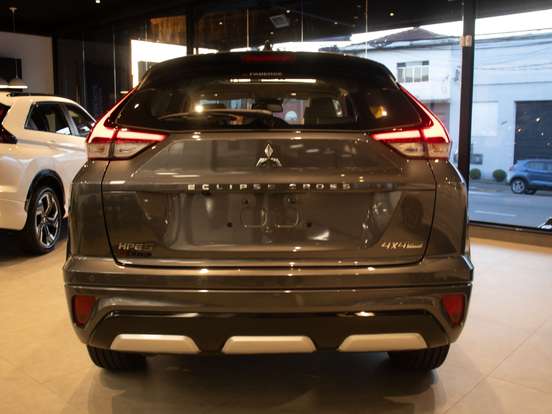 MITSUBISHI-ECLIPSE CROSS-1.5 MIVEC TURBO GASOLINA HPE-S CVT MITSUBISHI-ECLIPSE CROSS-2026