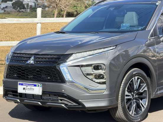 MITSUBISHI-ECLIPSE CROSS-1.5 MIVEC TURBO GASOLINA HPE-S CVT MITSUBISHI-ECLIPSE CROSS-2023