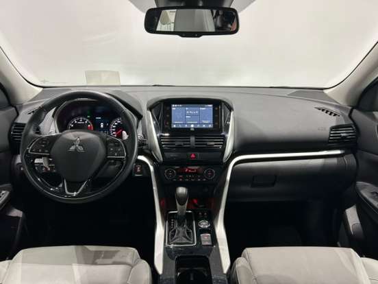 MITSUBISHI-ECLIPSE CROSS-1.5 MIVEC TURBO GASOLINA HPE-S S-AWC CVT MITSUBISHI-ECLIPSE CROSS-2024