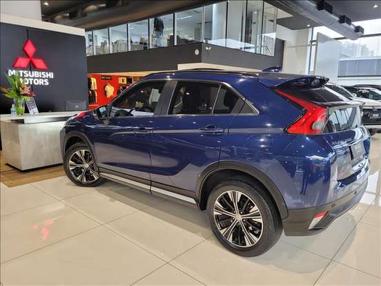MITSUBISHI-ECLIPSE CROSS-2021