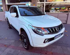 MITSUBISHI L200 TRITON 2.4 16V TURBO DIESEL GLS CD 4X4 AUTOMÁTICO MITSUBISHI L200 TRITON 2.4 16V TURBO DIESEL GLS CD 4X4 AUTOMÁTICO