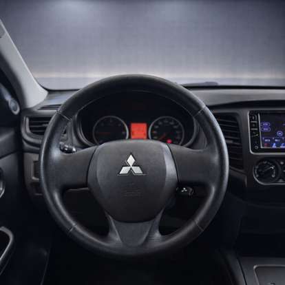 MITSUBISHI-L200 TRITON-2018