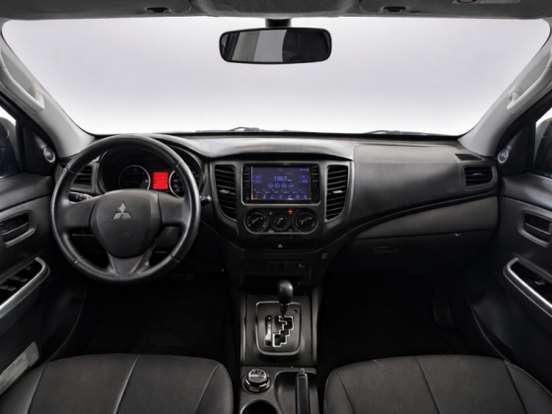 MITSUBISHI-L200 TRITON-2.4 16V TURBO DIESEL SPORT GLS CD 4P 4X4 AUTOMÁTICO MITSUBISHI-L200 TRITON-2018