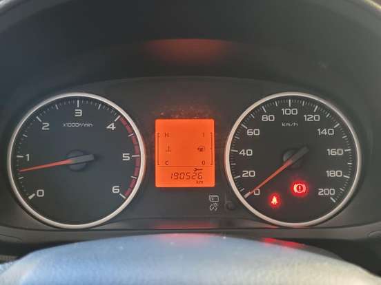 MITSUBISHI-L200 TRITON-2019