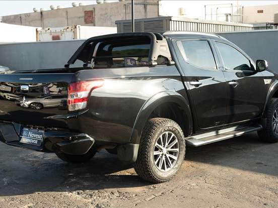 MITSUBISHI-L200 TRITON-2.4 16V TURBO DIESEL SPORT HPE CD 4P 4X4 AUTOMÁTICO MITSUBISHI-L200 TRITON-2020