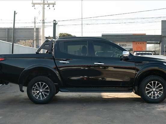 MITSUBISHI-L200 TRITON-2.4 16V TURBO DIESEL SPORT HPE CD 4P 4X4 AUTOMÁTICO MITSUBISHI-L200 TRITON-2020