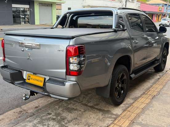 MITSUBISHI-L200 TRITON-2.4 16V TURBO DIESEL SPORT HPE CD 4P 4X4 AUTOMÁTICO MITSUBISHI-L200 TRITON-2024