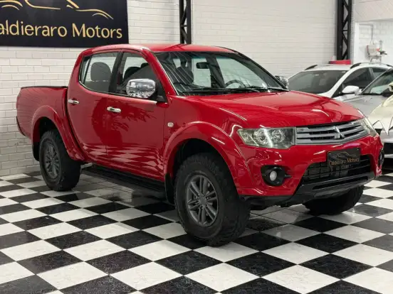 MITSUBISHI-L200 TRITON-3.2 HPE 4X4 CD 16V TURBO INTERCOOLER DIESEL 4P AUTOMÁTICO MITSUBISHI-L200 TRITON-2015