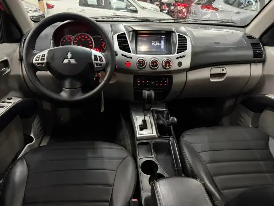 MITSUBISHI-L200 TRITON-2015