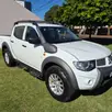 MITSUBISHI L200 TRITON 3.2 GLX 4X4 CD 16V TURBO INTERCOLER DIESEL 4P MANUAL MITSUBISHI L200 TRITON 3.2 GLX 4X4 CD 16V TURBO INTERCOLER DIESEL 4P MANUAL