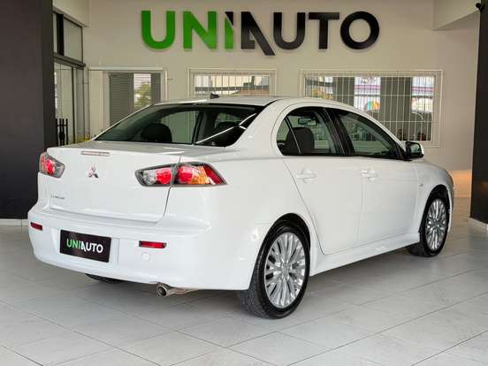 MITSUBISHI-LANCER-2015