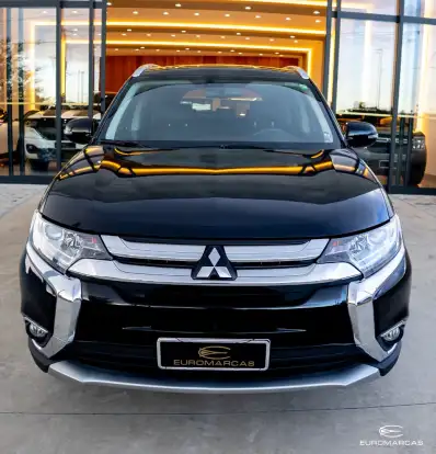 MITSUBISHI-OUTLANDER-2017