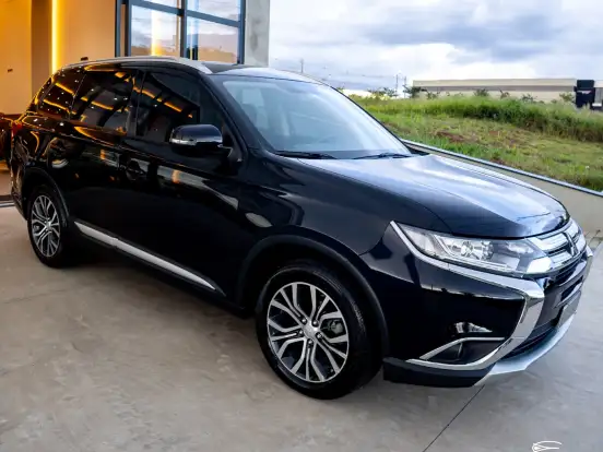 MITSUBISHI-OUTLANDER-2.0 COMFORT 16V GASOLINA 4P AUTOMÁTICO MITSUBISHI-OUTLANDER-2017