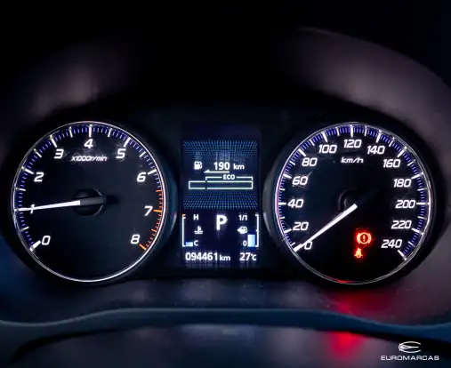 MITSUBISHI-OUTLANDER-2017