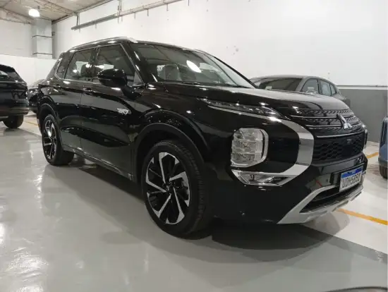 MITSUBISHI-OUTLANDER-2.4 PHEV SIGNATURE S-AWC DHT MITSUBISHI-OUTLANDER-2026
