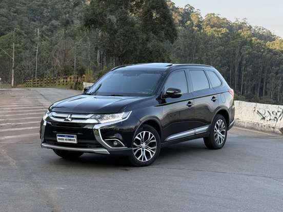 MITSUBISHI-OUTLANDER-2.0 16V GASOLINA 4P AUTOMÁTICO MITSUBISHI-OUTLANDER-2015