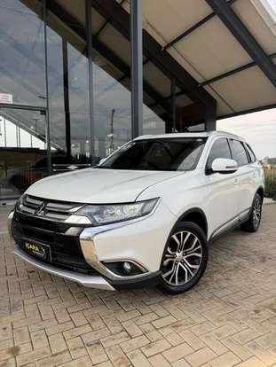MITSUBISHI-OUTLANDER-2016