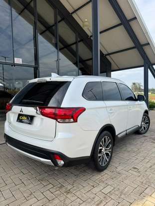 MITSUBISHI-OUTLANDER-2.0 16V GASOLINA 4P AUTOMÁTICO MITSUBISHI-OUTLANDER-2016