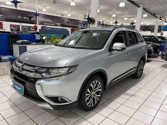 MITSUBISHI-OUTLANDER-2015