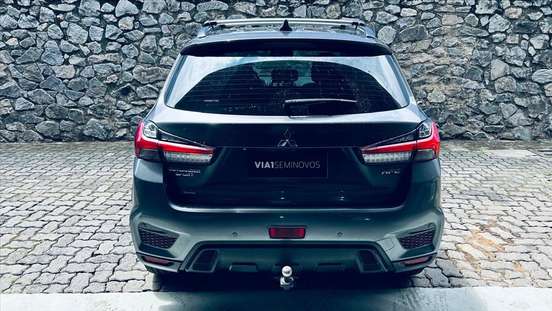 MITSUBISHI-OUTLANDER-2.0 MIVEC GASOLINA HPE AUTOMÁTICO MITSUBISHI-OUTLANDER-2021