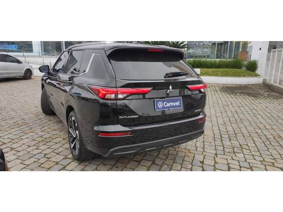 MITSUBISHI-OUTLANDER-2.4 PHEV SIGNATURE S-AWC DHT MITSUBISHI-OUTLANDER-2025