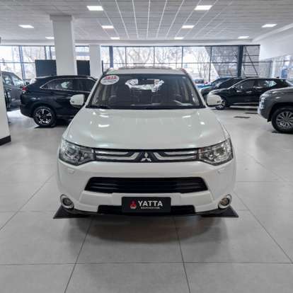 MITSUBISHI-OUTLANDER-3.0 GT 4X4 V6 24V GASOLINA 4P AUTOMÁTICO MITSUBISHI-OUTLANDER-2014