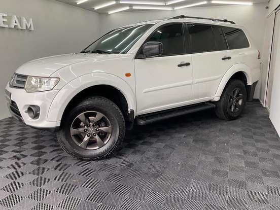 MITSUBISHI-PAJERO DAKAR-2014