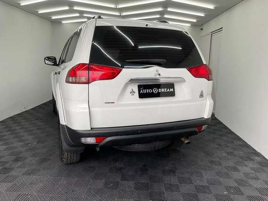 MITSUBISHI-PAJERO DAKAR-3.2 4X4 16V TURBO INTERCOOLER DIESEL 4P AUTOMÁTICO MITSUBISHI-PAJERO DAKAR-2014
