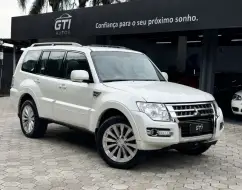MITSUBISHI PAJERO FULL 3.2 HPE 4X4 16V TURBO INTERCOOLER DIESEL 4P AUTOMÁTICO MITSUBISHI PAJERO FULL 3.2 HPE 4X4 16V TURBO INTERCOOLER DIESEL 4P AUTOMÁTICO