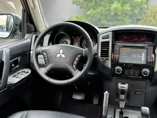 MITSUBISHI-PAJERO FULL-3.2 HPE 4X4 16V TURBO INTERCOOLER DIESEL 4P AUTOMÁTICO MITSUBISHI-PAJERO FULL-2015