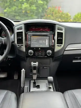 MITSUBISHI-PAJERO FULL-2015