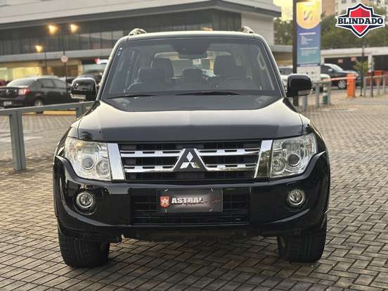 MITSUBISHI-PAJERO FULL-3.2 HPE 4X4 16V TURBO INTERCOOLER DIESEL 4P AUTOMÁTICO MITSUBISHI-PAJERO FULL-2014