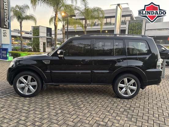 MITSUBISHI-PAJERO FULL-2014
