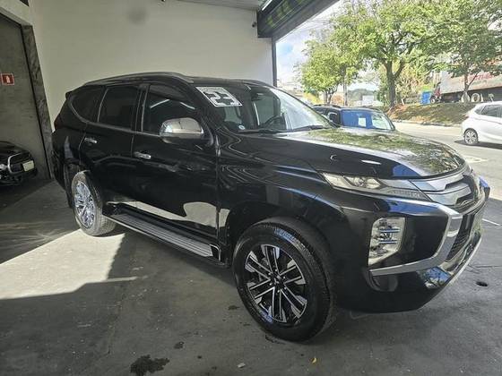 MITSUBISHI PAJERO SPORT 2.4 16V MIVEC TURBO DIESEL HPE AWD AUTOMÁTICO