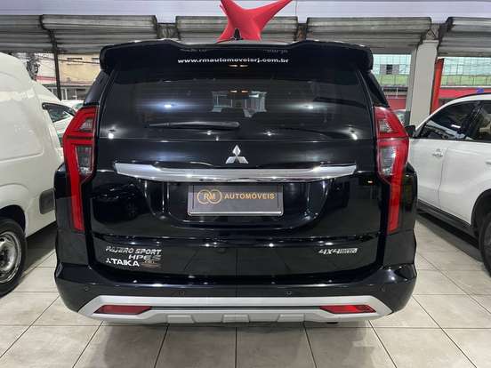 MITSUBISHI-PAJERO SPORT-2024