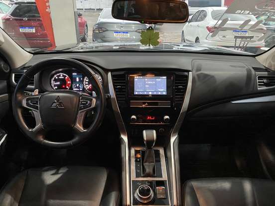 MITSUBISHI-PAJERO SPORT-2024